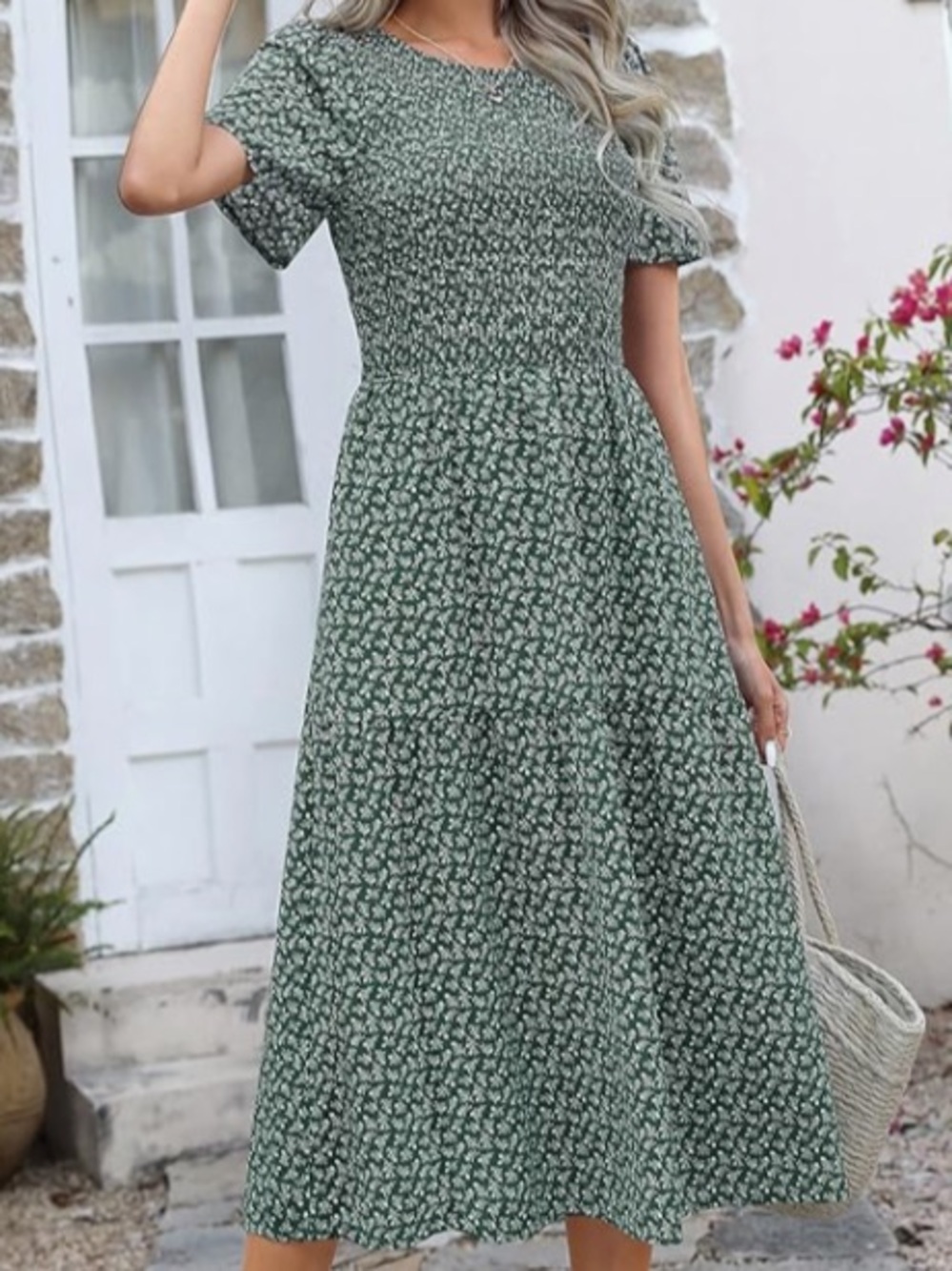 Women’s Ellakoko Smocked Waist Short Sleeve Floral Midi Dress - Green - Picture 6 of 11